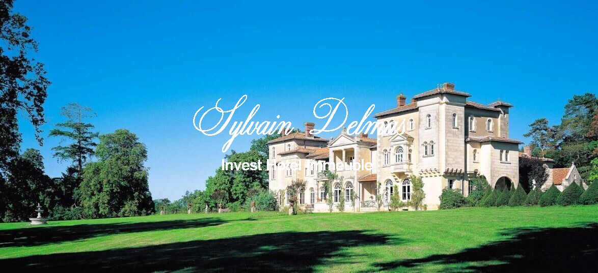 Un véritable bijou au cœur de la Vendée, le Domaine est un lieu empreint d'élégance italienne et d'histoire.