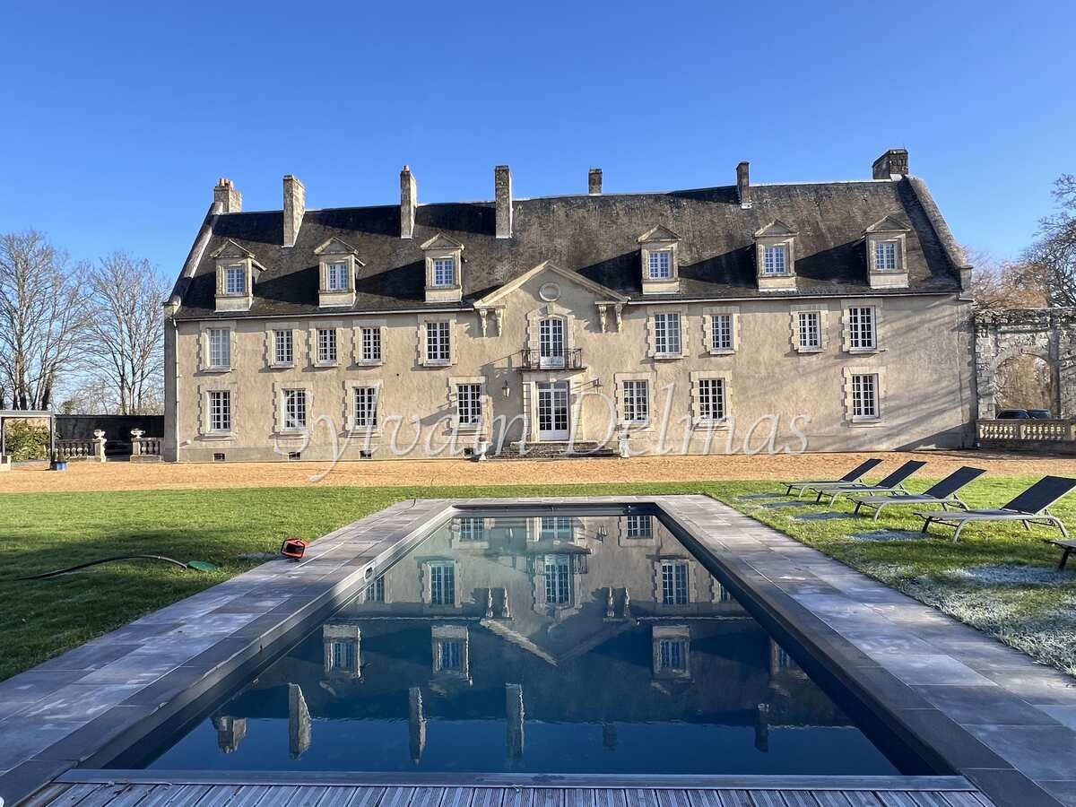 Château historique du XVIII ème à 30 minutes de Tours ancienne demeure de LAFAYETTE